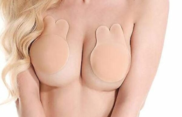 Soutien gorge adhésif