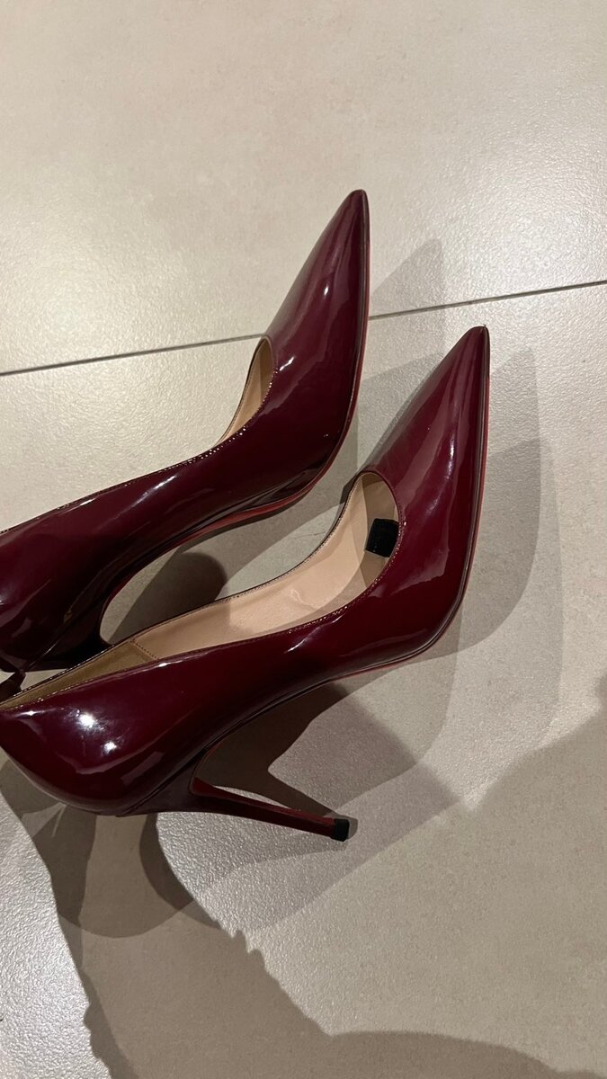 Escarpins à talons bordeaux