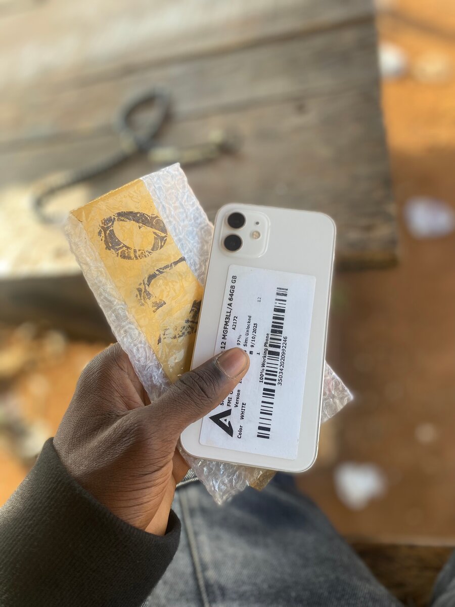 iPhone 12 Blanc 64Go