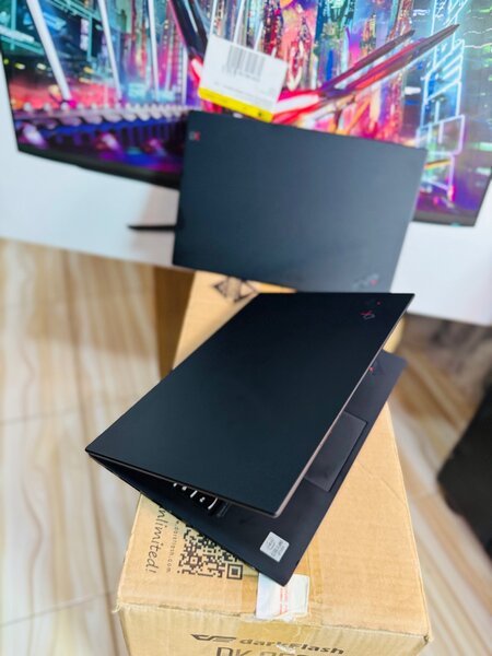 Lenovo X1 Carbon i7 10th Gen Laptop