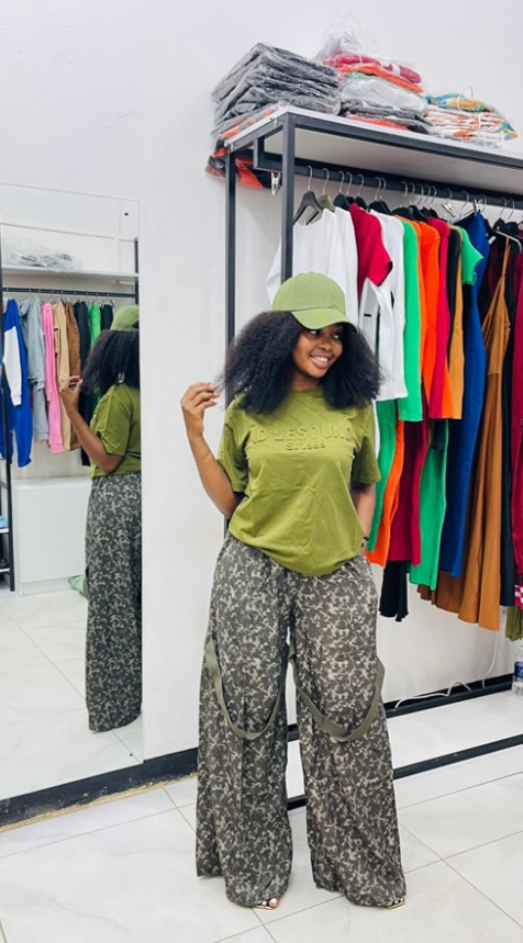 Three piece suits comes with a cap 