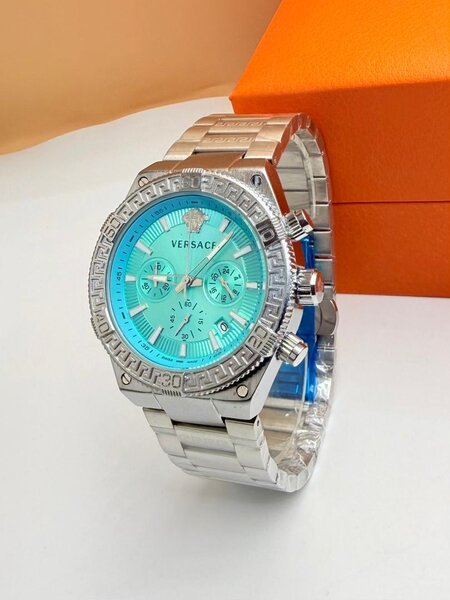 Montre bracelet en acier inoxydable