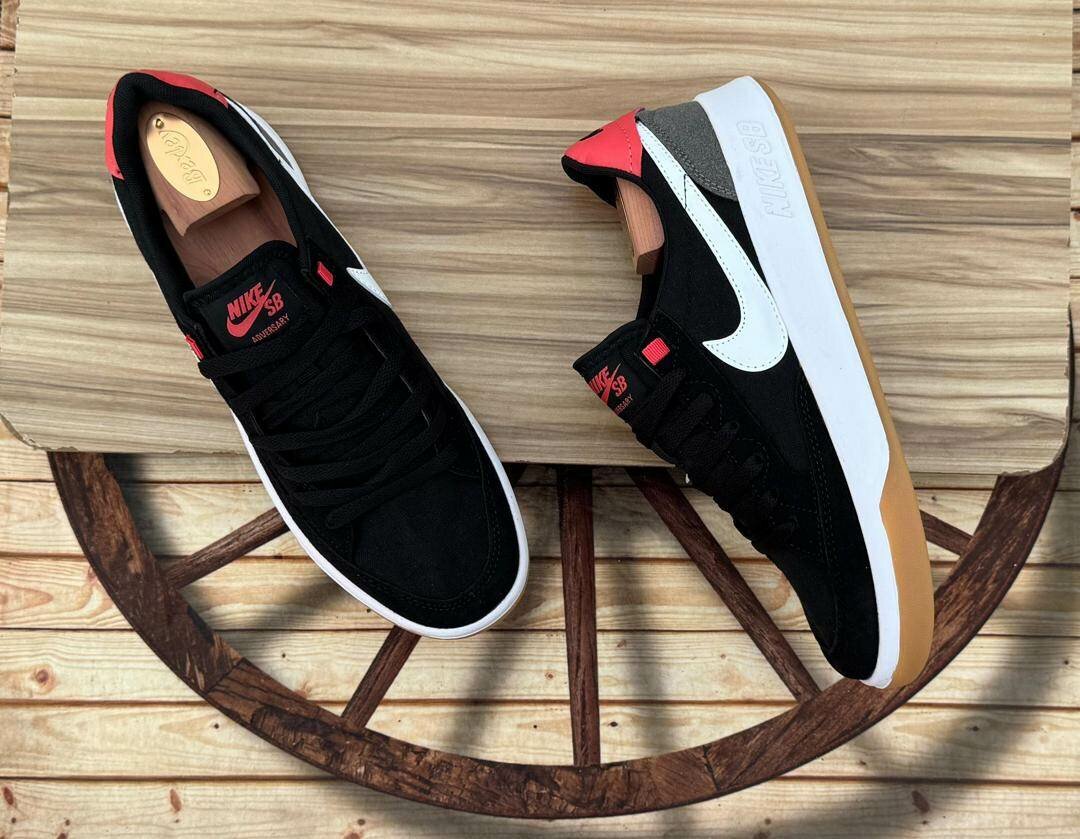 NIKE SB