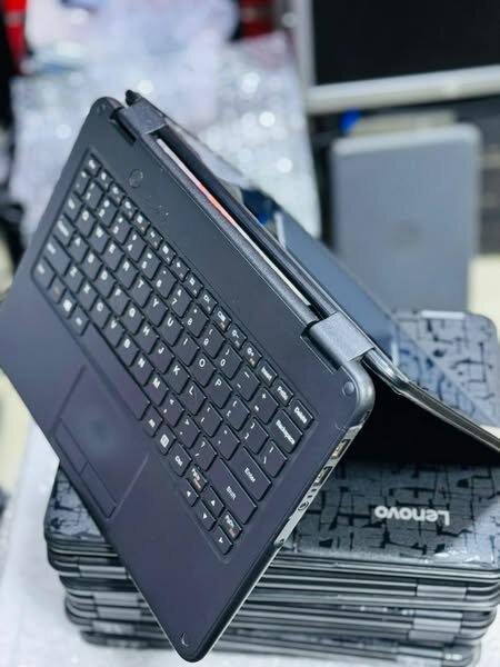 Lenovo Laptops mini touch 