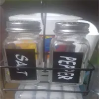 NEW Glass Slat and Pepper Shaker 2pcs set with matel stand