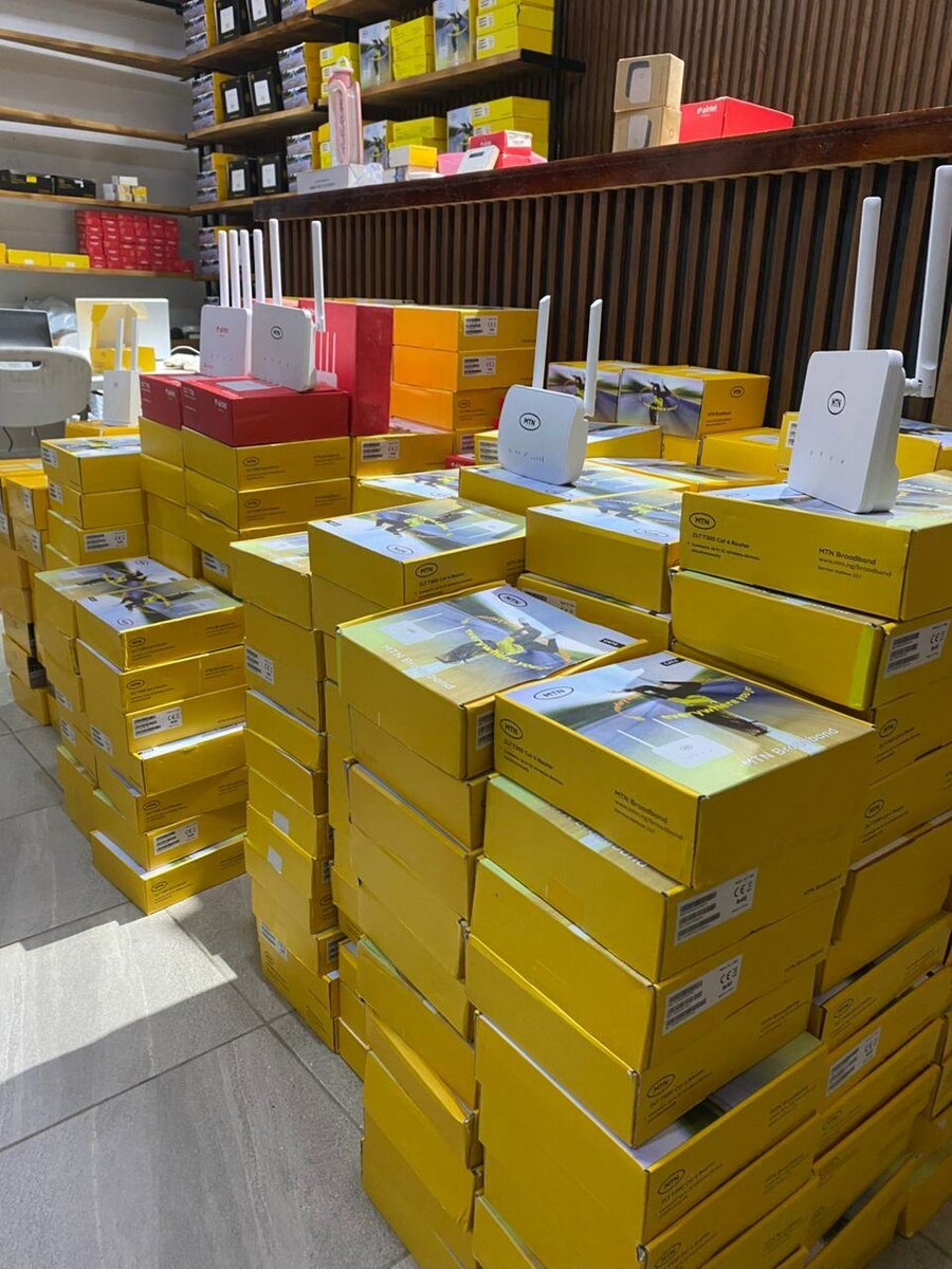 Universal 4G Routers