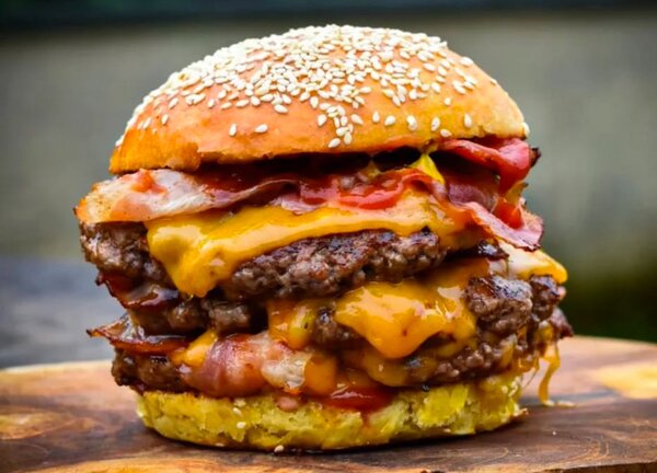 Bacon Cheeseburger & frites