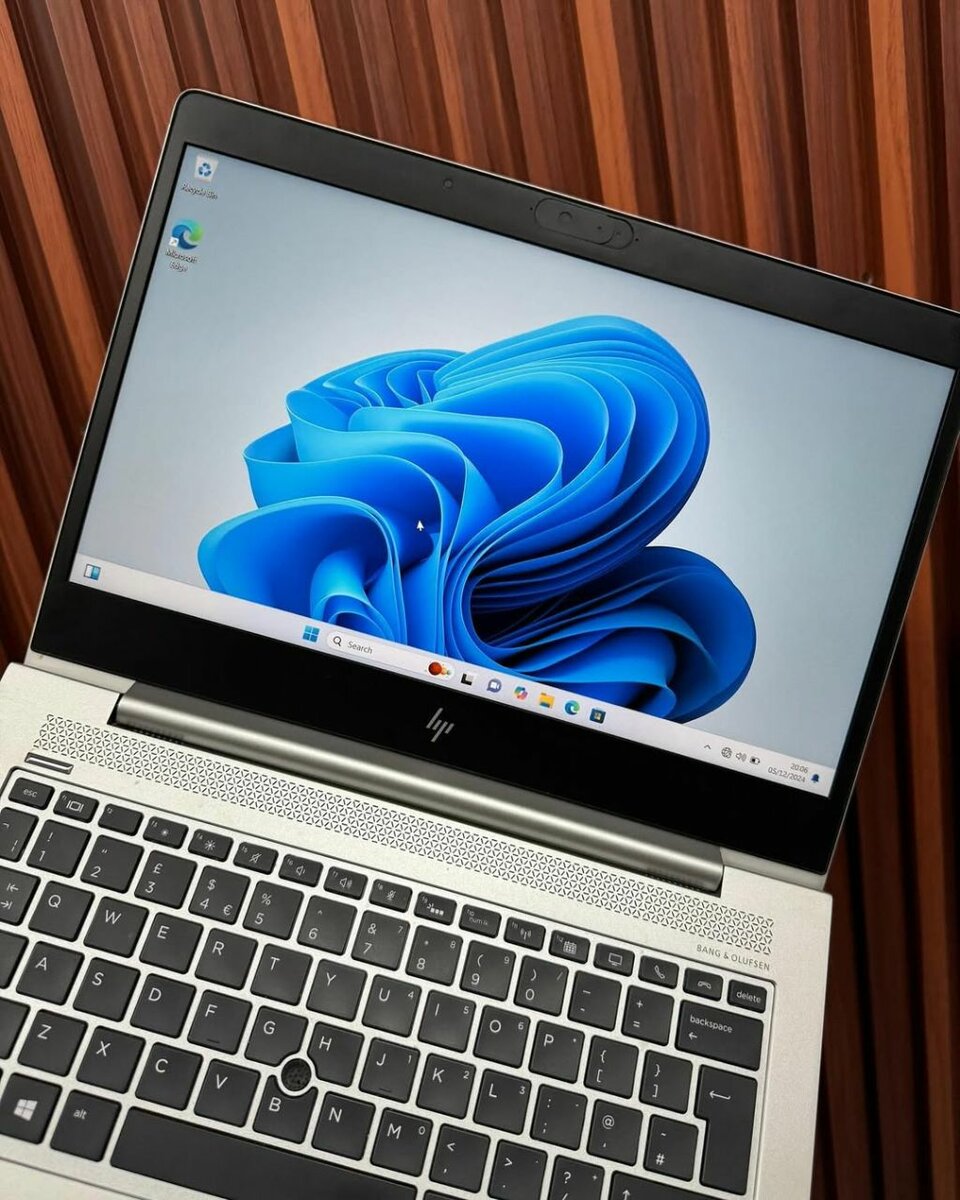 HP ELITEBOOK 840 G6 Intel️ core i5