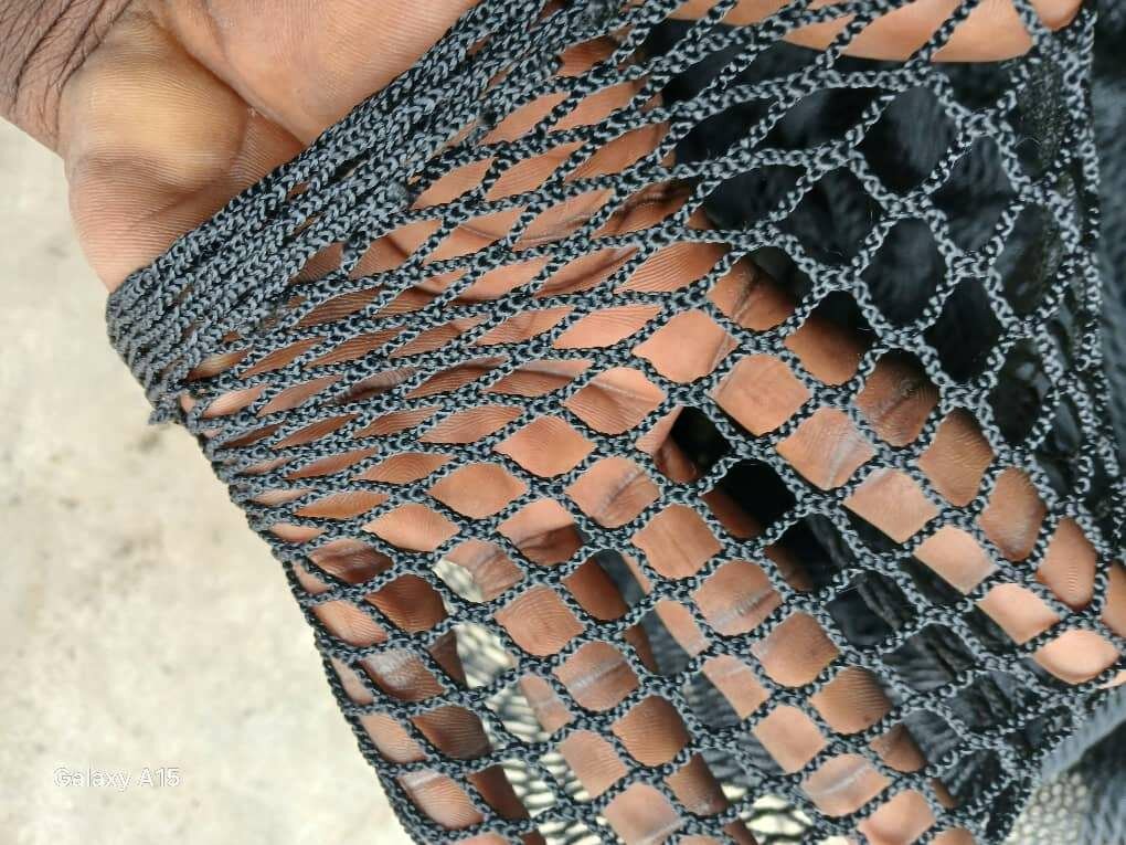 Filet de rangement élastique