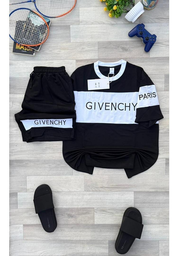 Ensemble de sport décontracté