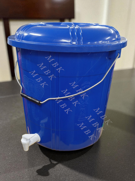 Seau distributeur d'eau 32 L