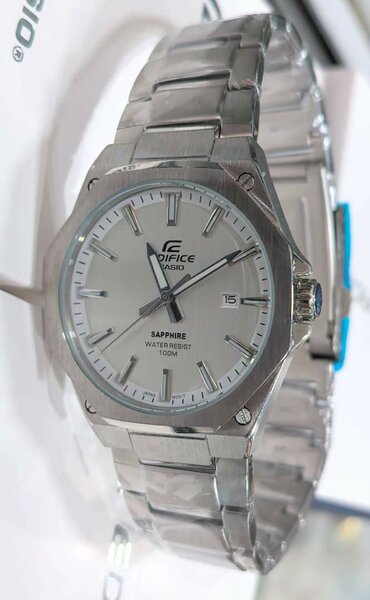 MONTRE HOMME CASIO