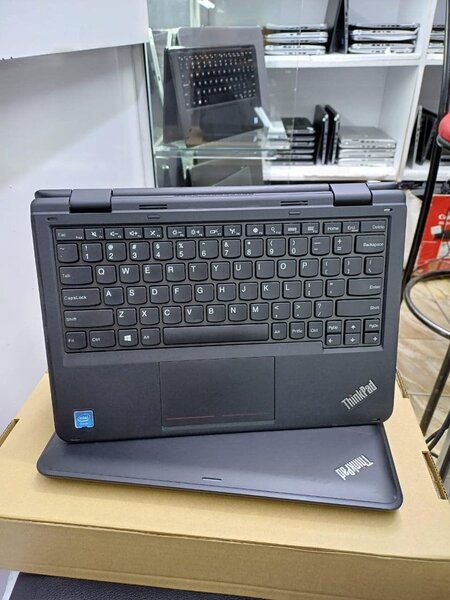 LENOVO 11.e