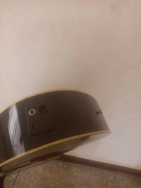 Yamaha semi acoustic guitar