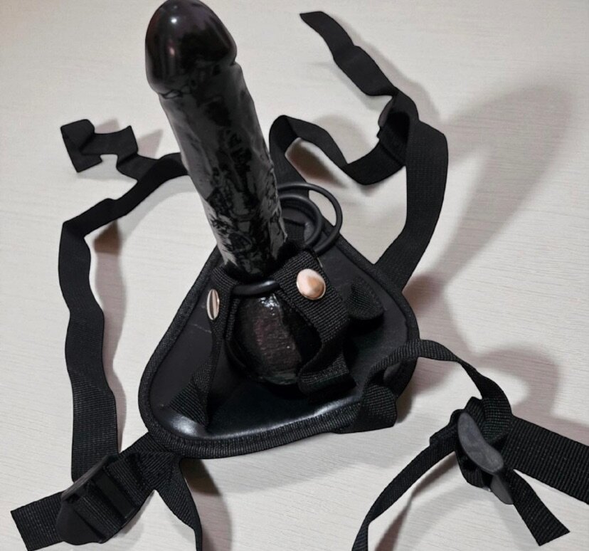 Harnais avec Strapon Réaliste