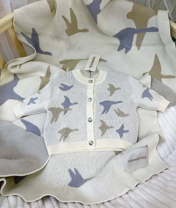 кардиган бежевый детский