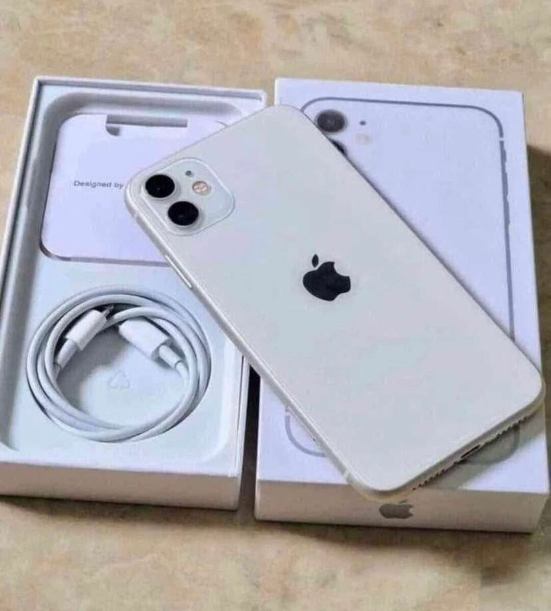 iPhone 11 débloqué 64 Go