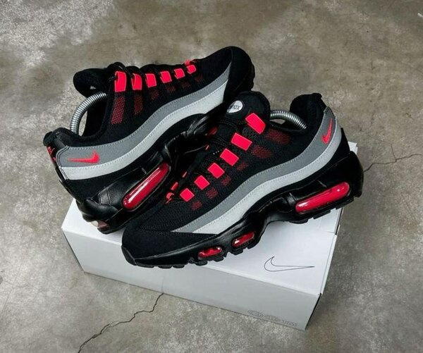 Nike Air Max 95 Noir Rouge