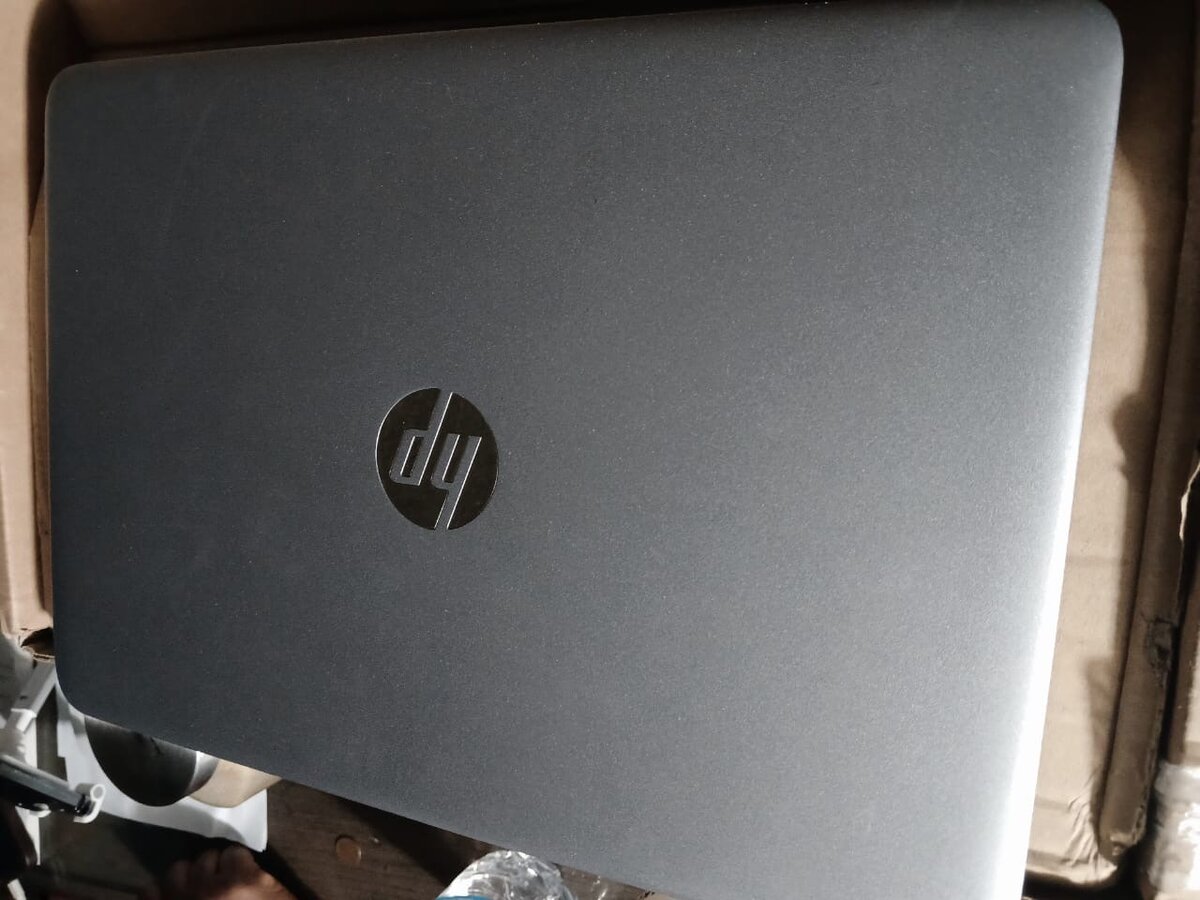 Ordinateur portable HP EL BooK