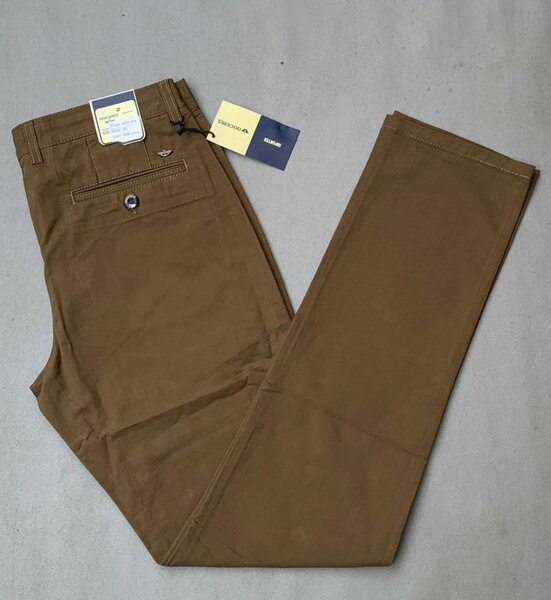 Pantalon habillé homme élégant