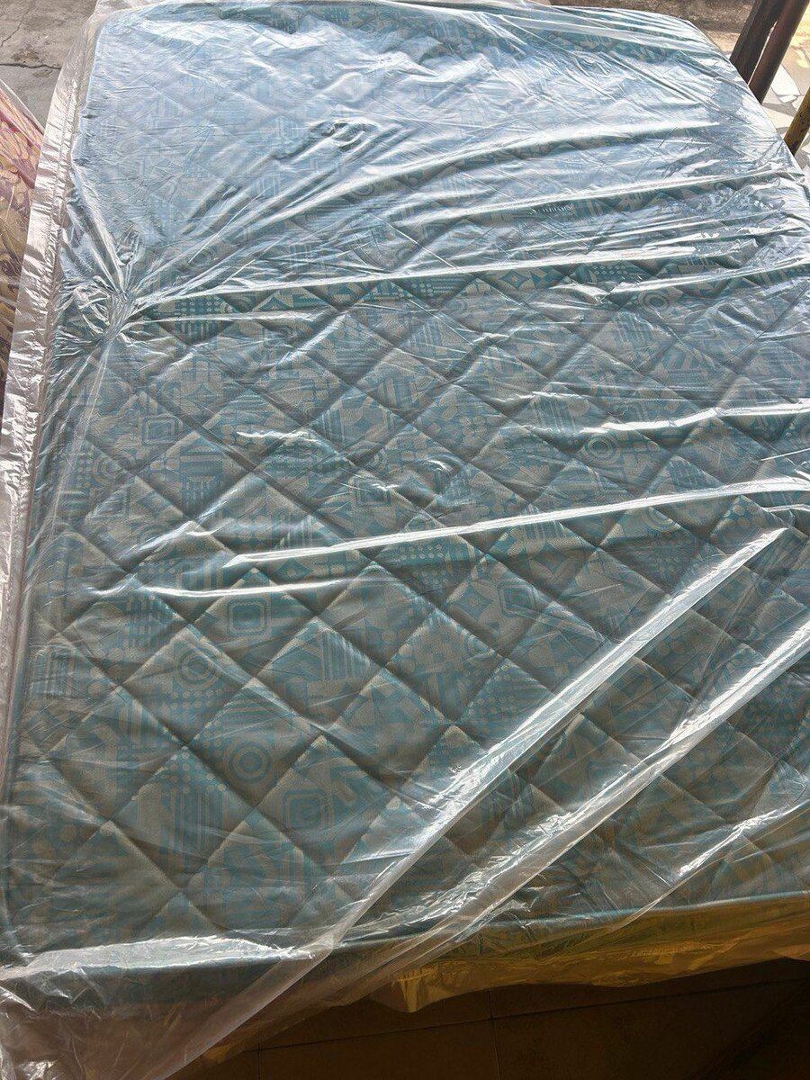 6 inchess super foam