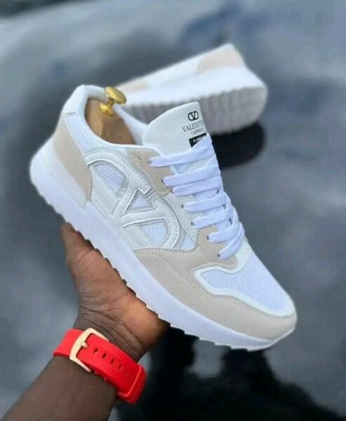 Chaussure Valentino