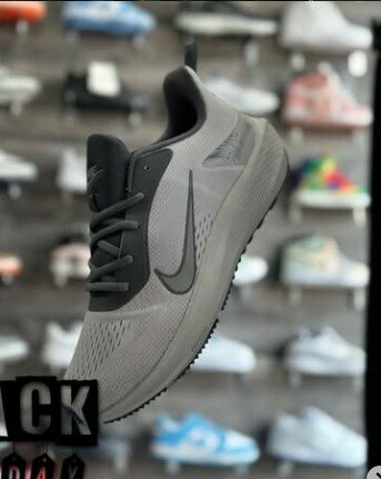 High quality and comfortable sneakers