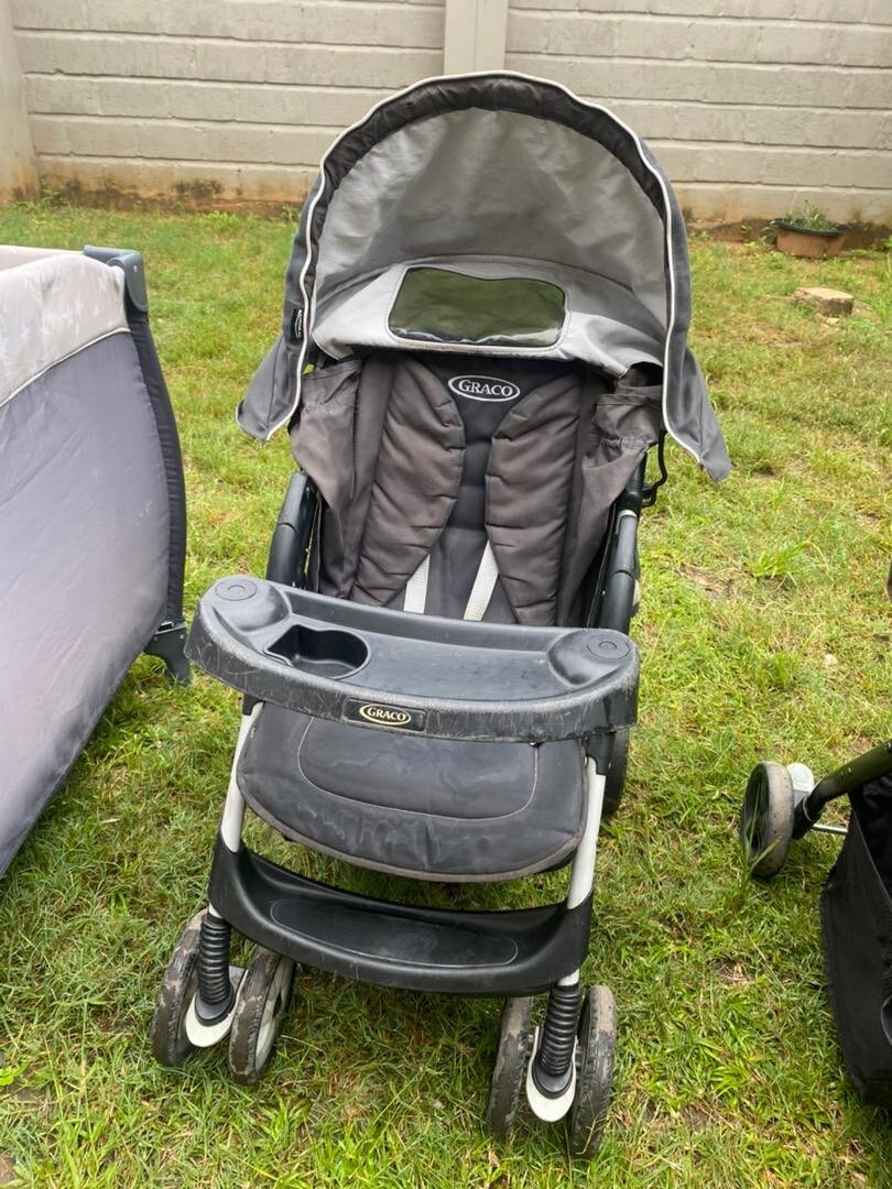 Push chair and carseat