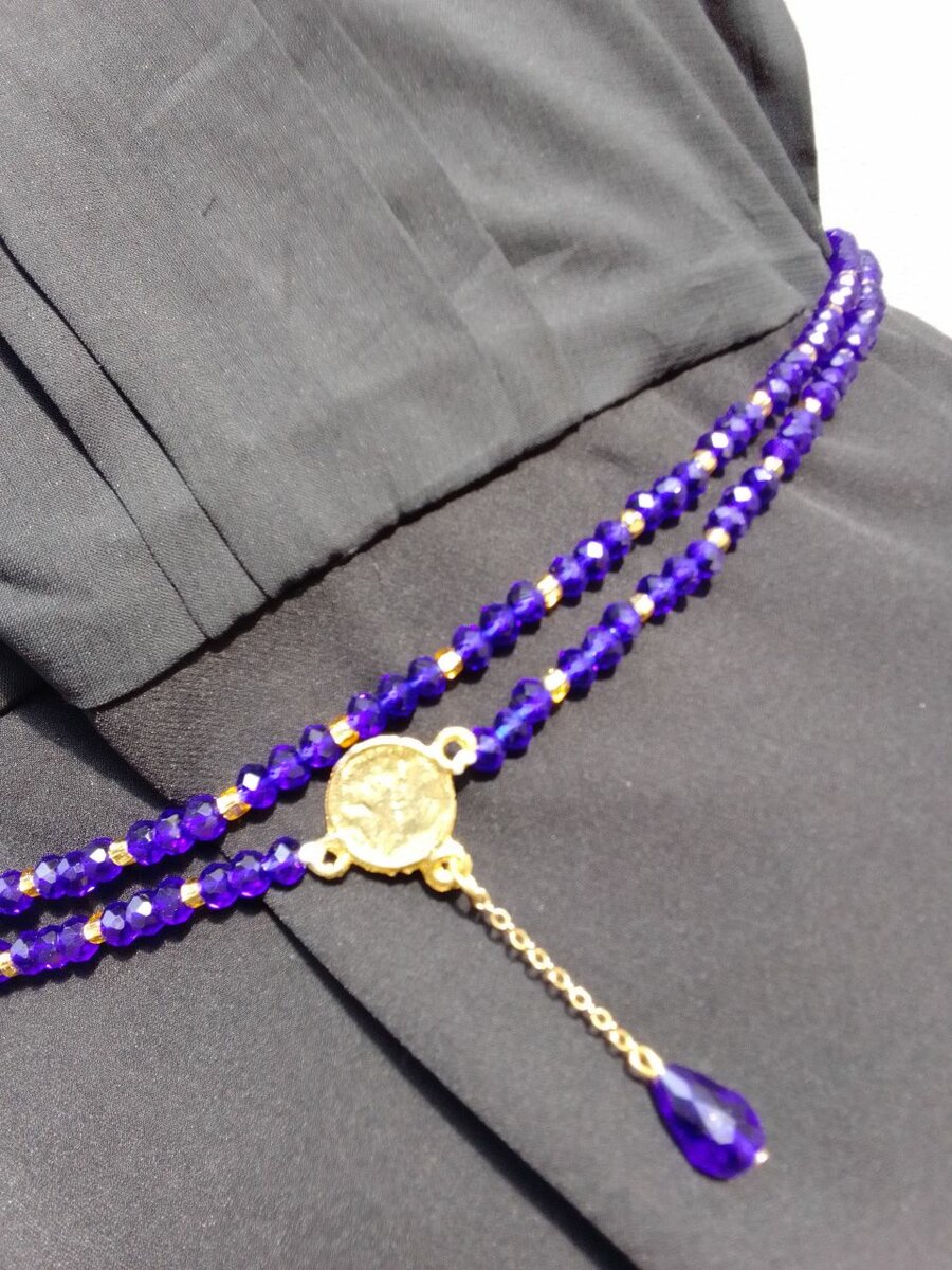 Bijoux en perles au reins