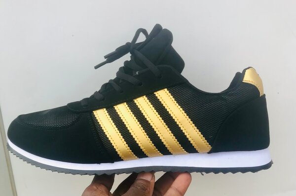 Chaussures de sport légères