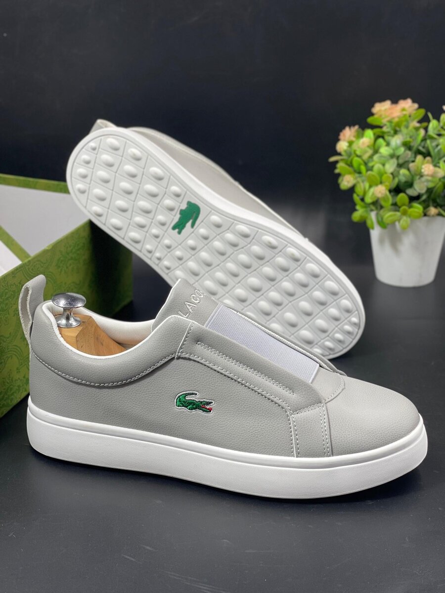 LACOSTE CLASSIC SNEAKER