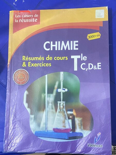 Manuels de Chimie, Physique et Maths Terminale