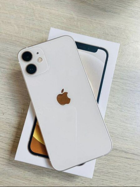 iPhone blanc dernière génération
