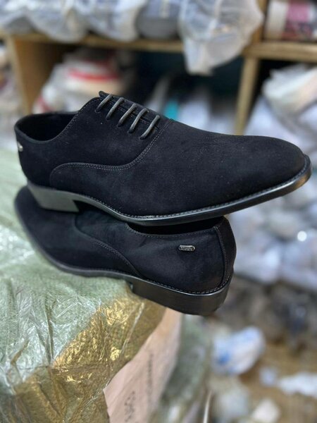 Chaussures habillées noires homme