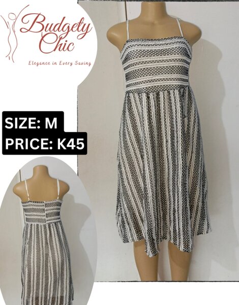 Chic women's dress color size: m