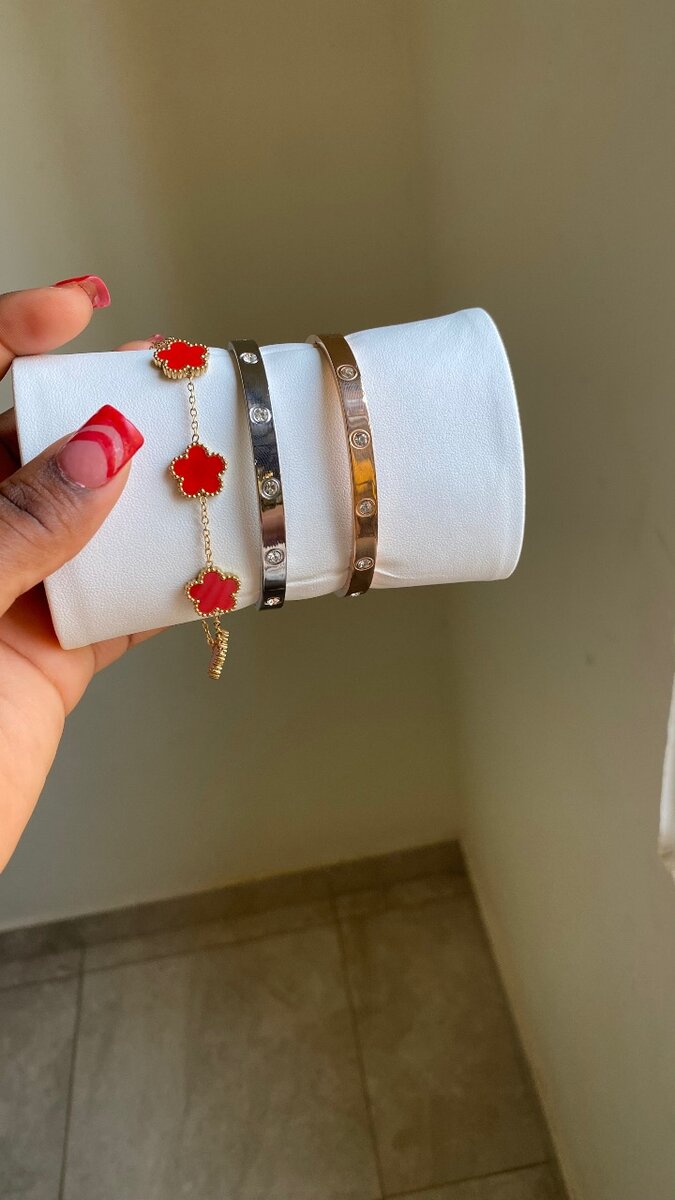 Boss lady bracelet