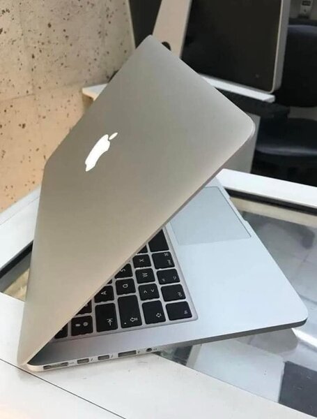 MACBOOK PRO RETINA CORE i7 ~ ANNÉE 2012 | RAM 8Go - SSD 128Go - ECRAN 13.3p