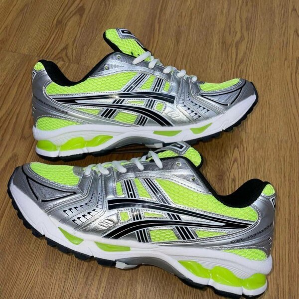 Chaussures Acis Kayano