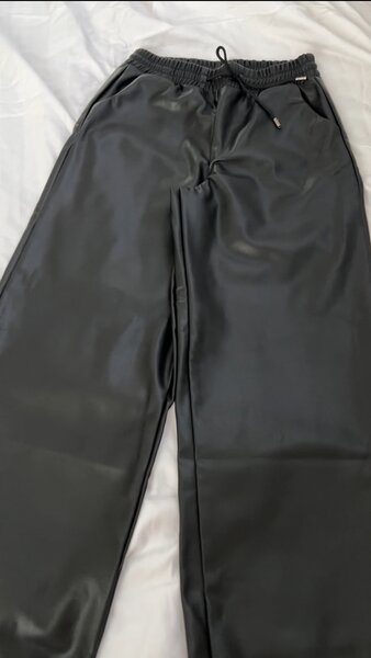 Кожаные брюки для весны 44-46