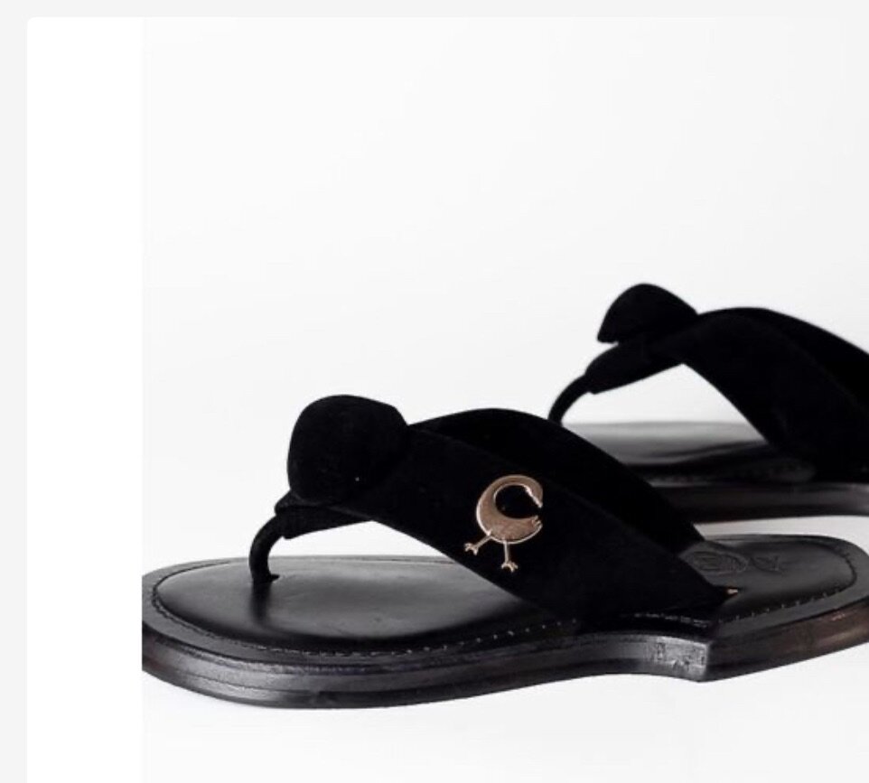 Quality Contemporary Native Sa