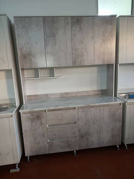 Кухонный буфет