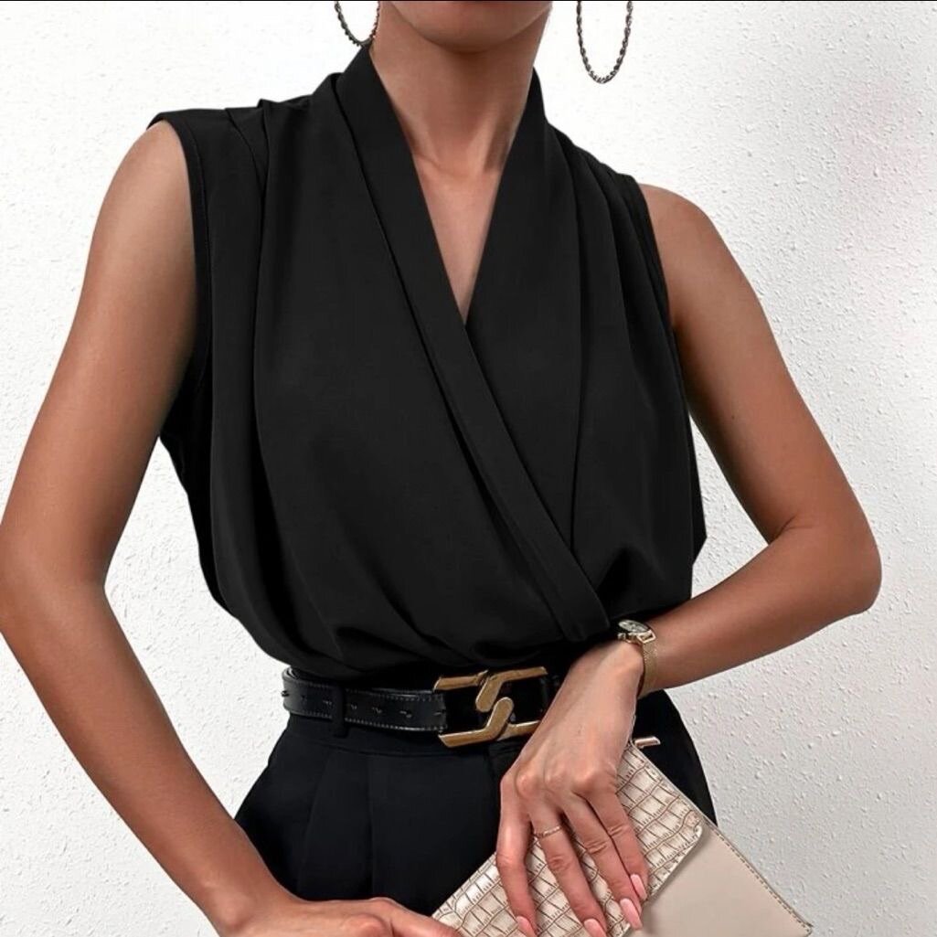 Body noir élégant femme