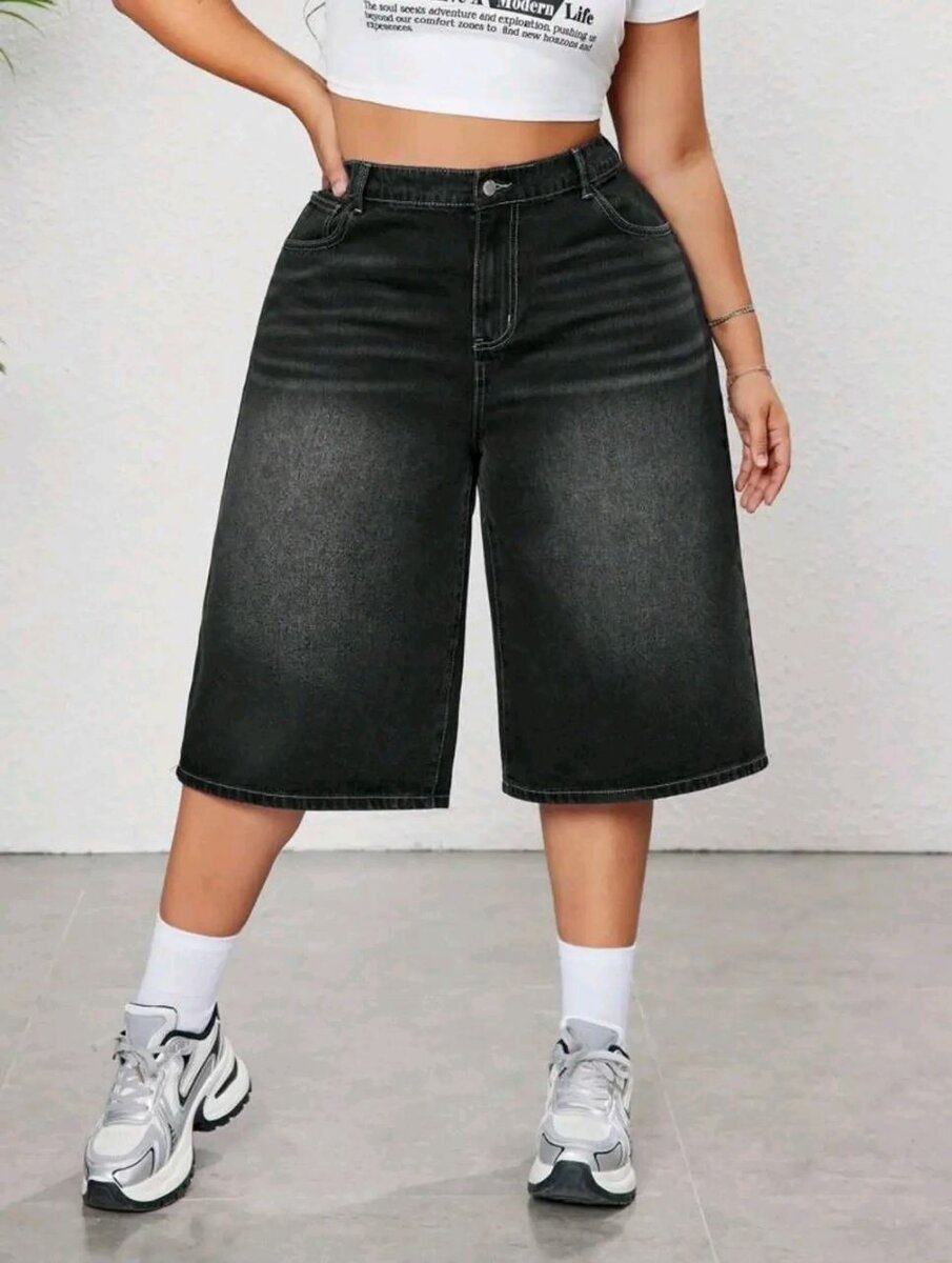 Bermuda en denim noir