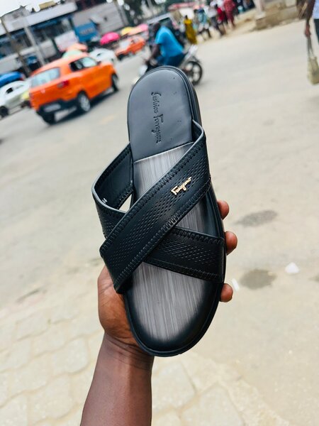 Sandales en cuir pour homme