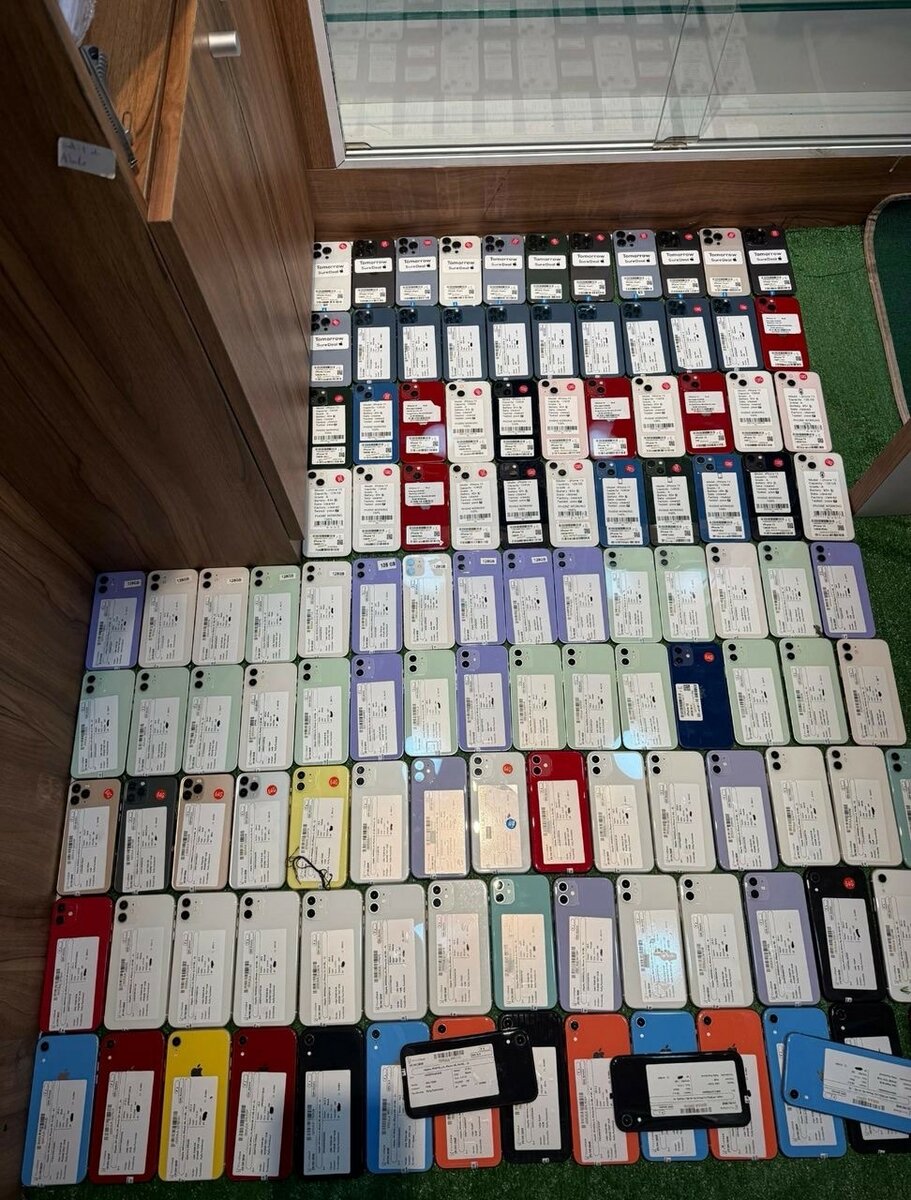 iPhone 12 mini 64 Go casi neuf