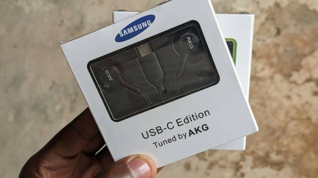 AKG  Samsung type C headsets
