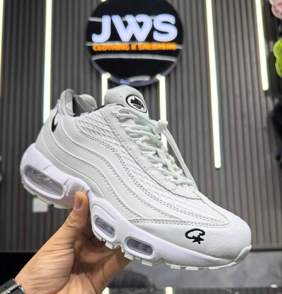 Baskets blanches respirantes