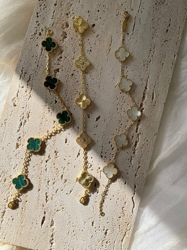 Bracelet élégant trèfle or