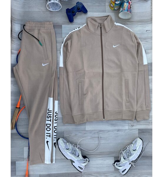 Survêtement Homme Nike Stylé
