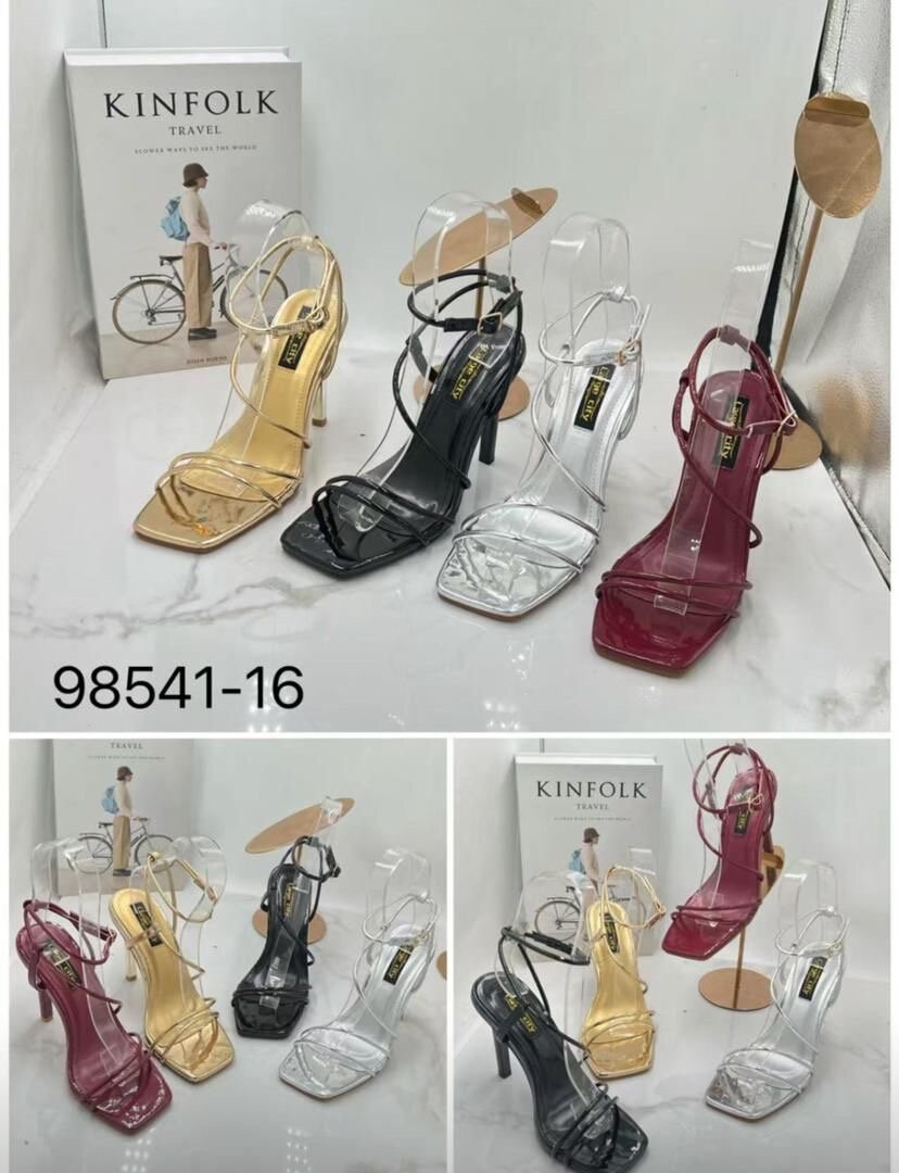 Sandales à talons aiguilles élégantes